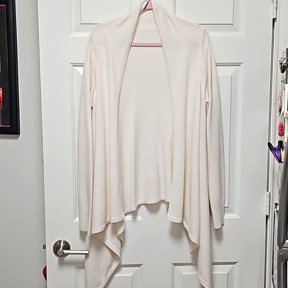 ✨️Max Rave Creme Color Asymmetrical Cardigan Size Large - Picture 12 of 12